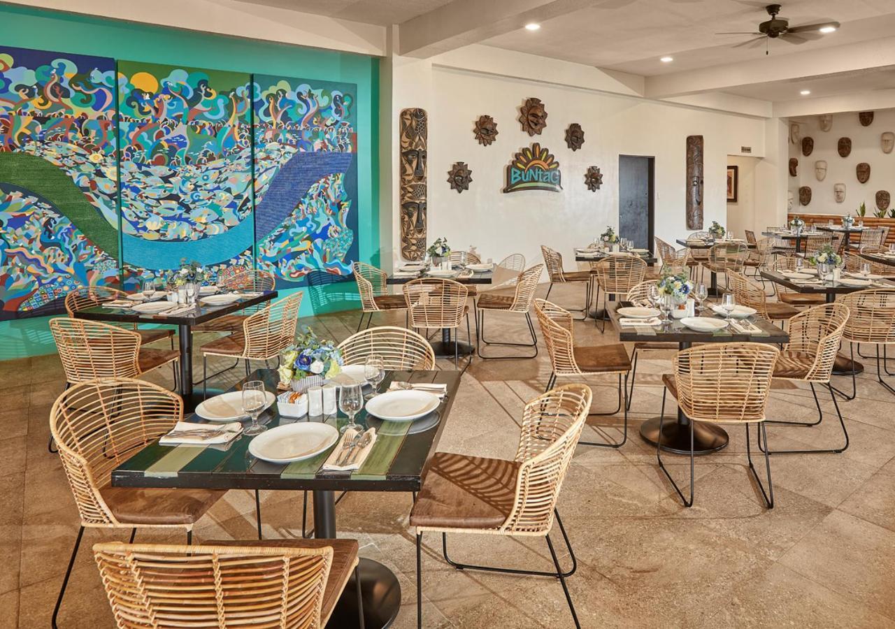 Tag Resort Корон Екстериор снимка