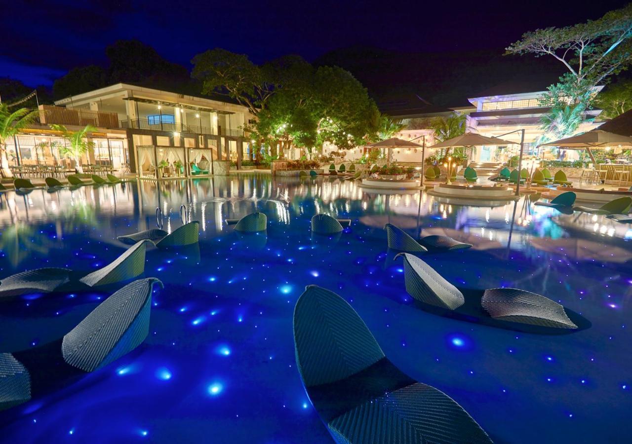 Tag Resort Корон Екстериор снимка